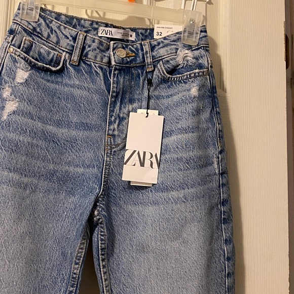 Zara High Rise Straight Leg Jeans - Picture 3 of 11